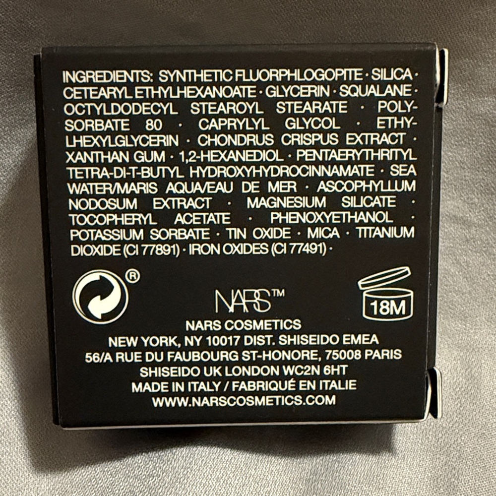 NWT NARS Mini Light Reflecting Setting Powder, Very Light - Light - Picture 4 of 5